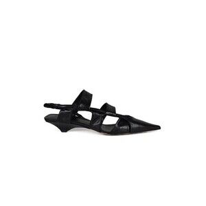 Bottega Veneta Strappy Black Leather Bv Point Sandals - NWT